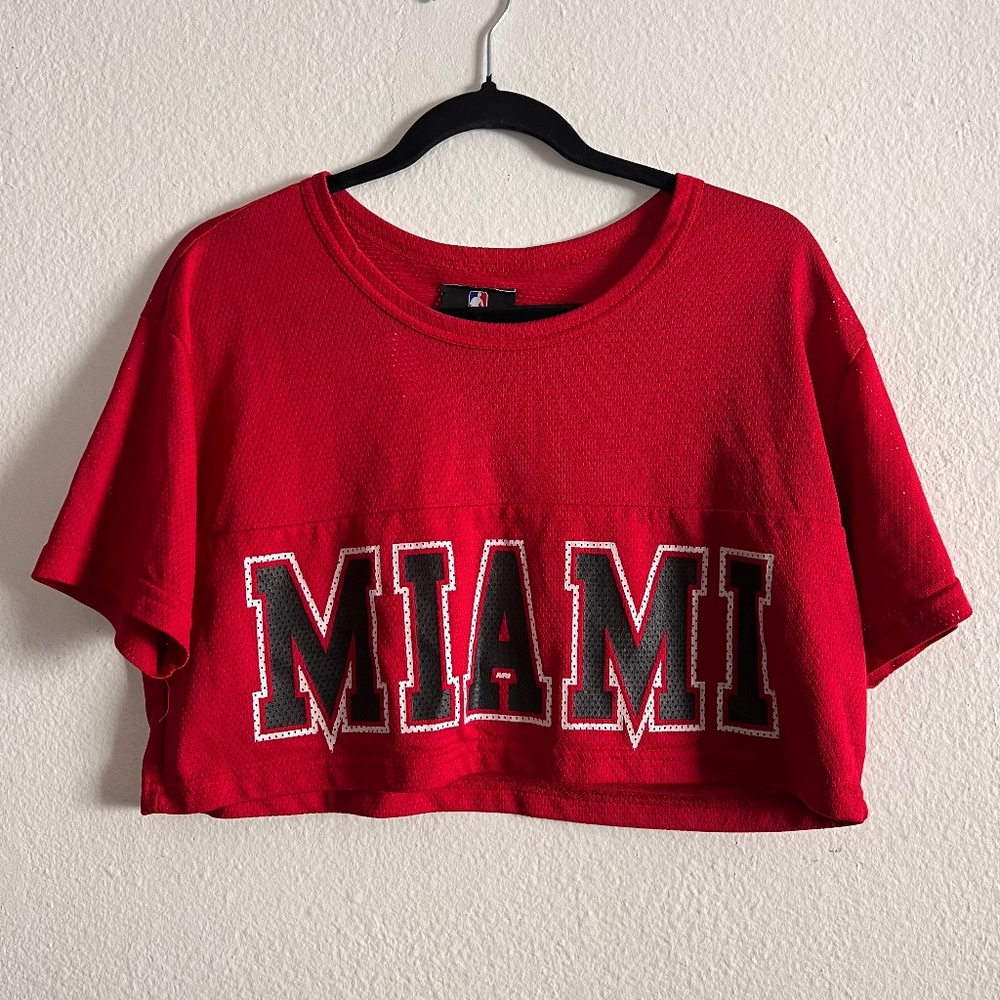 Women’s NBA Miami Heat Jersey Style Halter top M Rare DS Red/Black/White